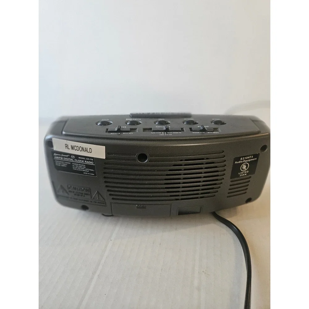 Lenox Sound Digital Alarm Clock Radio AM/FM Green LED Display‎ CR-776